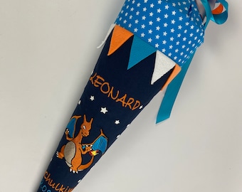 Schoolkegel suikerkegel Charizard van stof inclusief karton blanco 70 cm ST9999