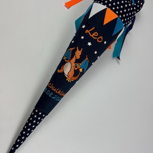 Cono de azúcar escolar XL Charizard de tela con cartón en blanco 85 cm ST0000
