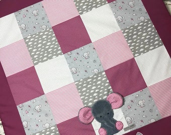 Couverture bébé / tapis de jeu *Patchwork elephant* KRD3072