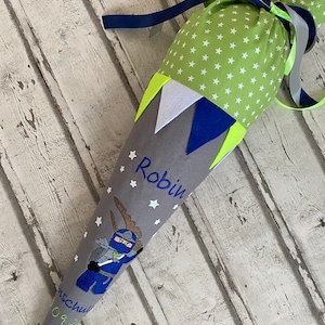 Cono escolar Ninja tela incl. cartón en blanco 70/85 cm ST7002