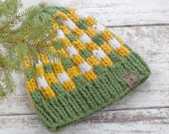 Knit Acrylic Blend Hat/Green Bay Packer Colors /Buffalo Plaid with Pompom/Winter Wear/Ski Cap