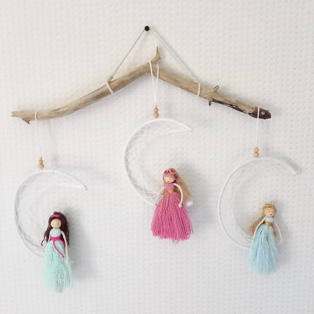 Décoration Poupée Macramé sur Lune