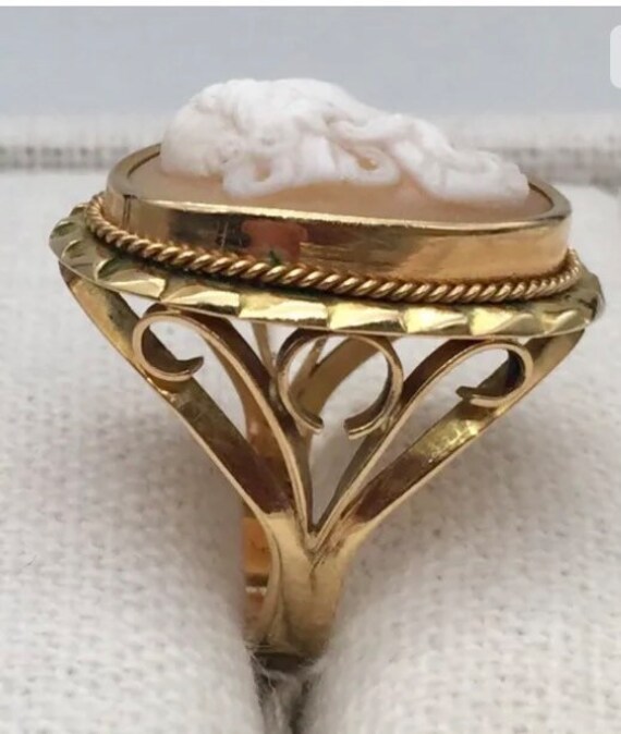 14k Gold Antique Victorian ~ Cameo Ring ~ Size 6 - image 3