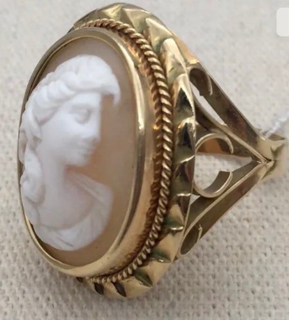 14k Gold Antique Victorian ~ Cameo Ring ~ Size 6 - image 2