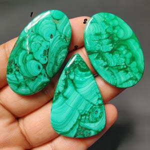 Malachite Gemstone, AAA+ Quality Semi-Precious Stone Perfect for Jewelry Making, Healing Purpose and Jewelry Crafting.