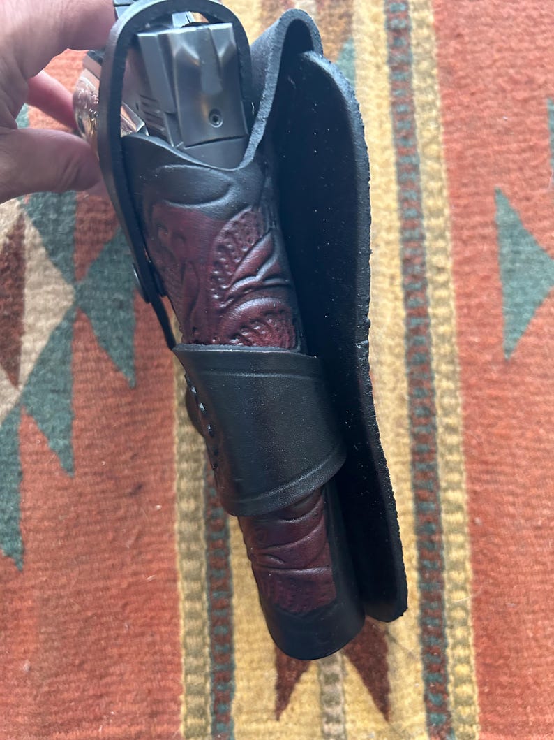 Western Läderhölster med Blommigt Skuggmönster Passar Colt Kimber Springfield Ruger RIA Modell 1911 bild 4