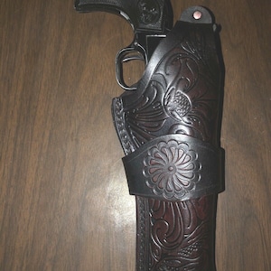 Fits Heritage Rough Rider 22 Western Style Leather Thumb Break Holster Floral Straight Belt Loop