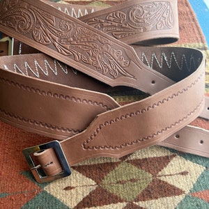 カウボーイウエスタンタンニングレザーカートリッジベルト（ループ付き）