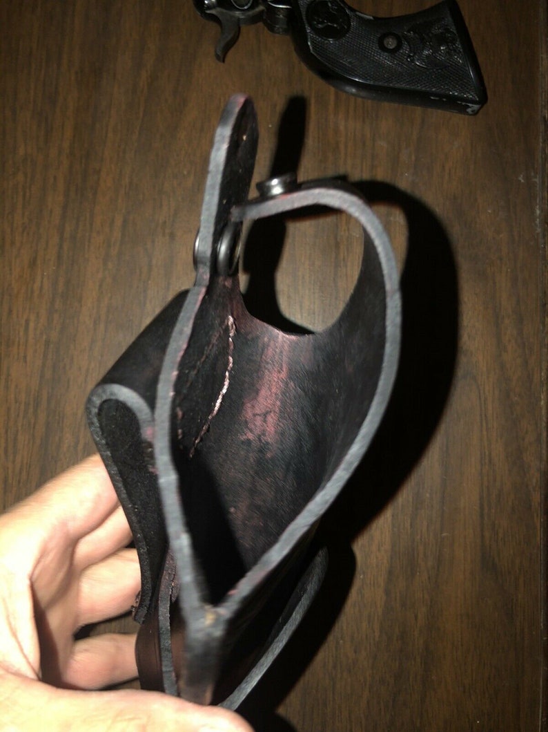 Western Style Leather Thumb Break Holster Floral Straight Belt Loop Fits Ruger Wrangler Single Six Heritage Rough Rider 22 image 5