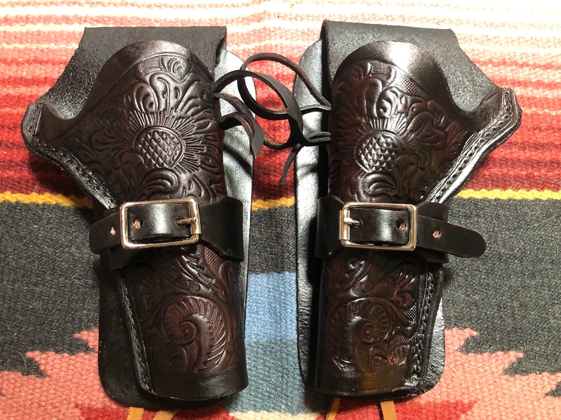 Western Matching Left & Right Hand Drop Holsters Fits Colt SAA Ruger ...