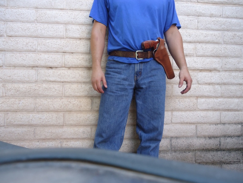 Funda de cuero de dos posiciones para extracción cruzada y lateral fuerte. Compatible con Ruger Blackhawk / Super / Old Army de hasta 7,5". imagen 3