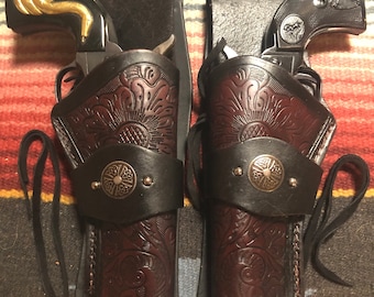Kabura Western Fittings lewo- i praworęczna pasująca do Rugera Wranglera Heritage Rough Ridera Colta SAA Pietta 1873