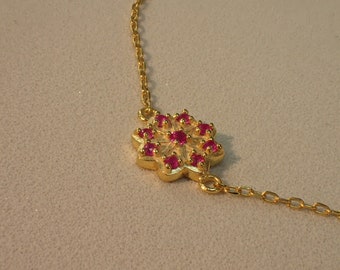 Dainty Flower Ruby Bracelet, July Birthstone Bracelet, Daisy Charm Bracelet, Flower Jewelry, Birthday Gift for Females