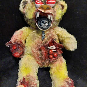 Alien zombie