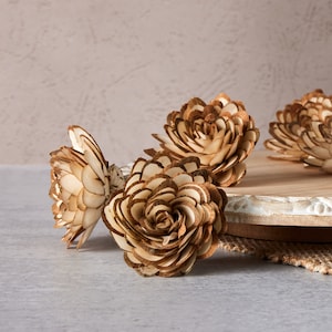 Woodland Lily - 2.5 inches - Sola Wood Flower