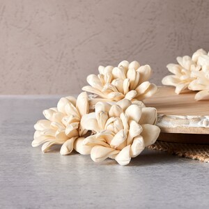 Halo - 2.5 inches - Sola Wood Flower