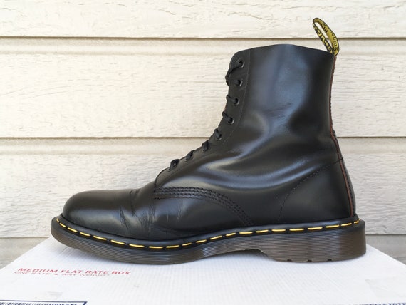 dr martens vintage 1460 made in england 8 eye boot