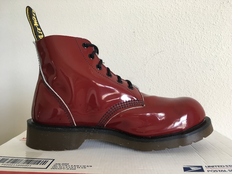 dr martens oxblood boots