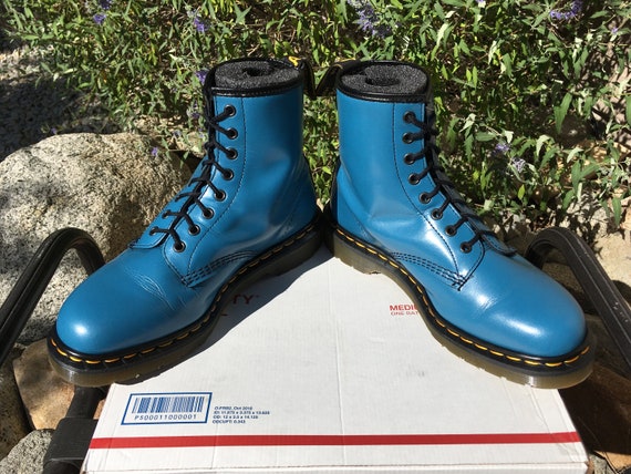 dr martens vintage 1460 made in england 8 eye boot
