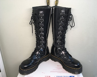 Dr. Martens Britain boots US 9 platform aggy dolls kill 1420 20-eye jadon max xl tall leather quad retro hdw over calf 1b60 harley quinn TUK
