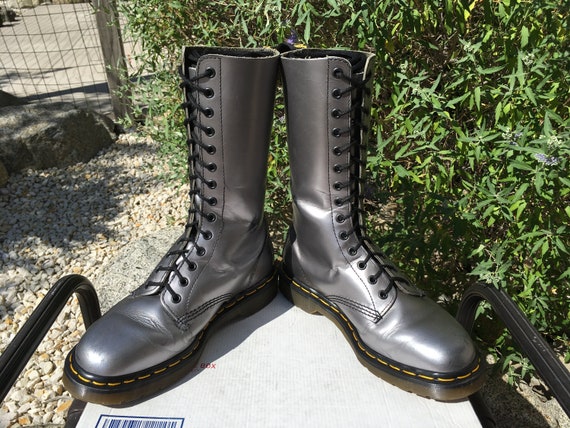 silver dr martens
