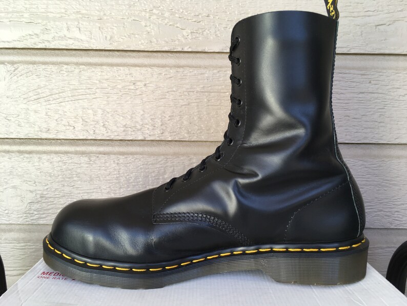dr martens 1919 cherry red
