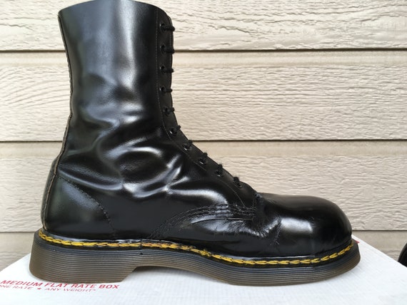 dr martens 1919 10 eye