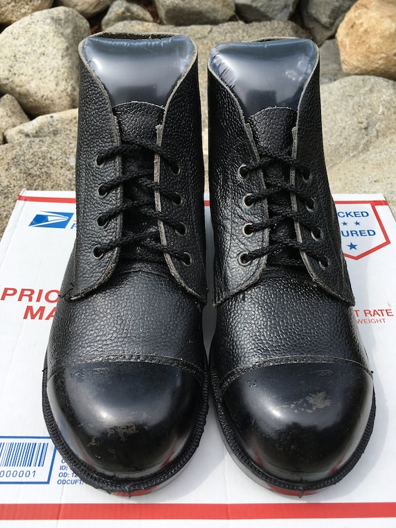 steel toe capped boots