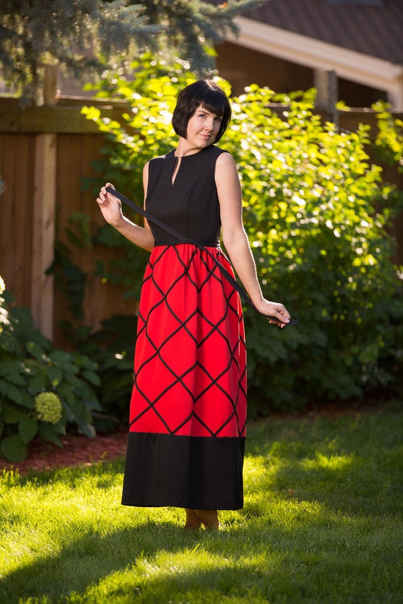 1960's 1970's Red and Black Polyester Dress Size S