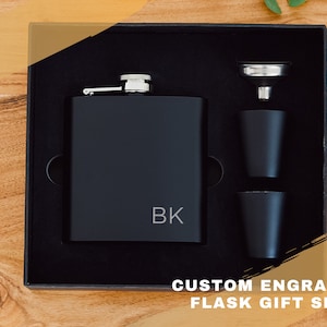 Engraved Initials Flask Gift Set - Personalized Flask Boxed Set - Wedding Party Favor - Best Man Gift - Groomsman Gift - Bachelor Party Gift
