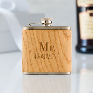 Holz geätzte Flasche - Mr. Custom Flasche - Dr. Flask - Abschlussgeschenk - Jungs, Strumpf Stuffer - Moderne geätzte Flasche - Vatertagsgeschenk