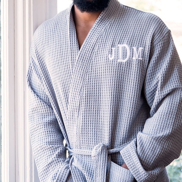 Personalized Gray Waffle Robe – Custom Men's Robe – Embroidered Robe for Man - Personalized Groom Robe - Groomsman Gift - Best Man Gift