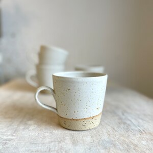 White handmade coffee mug - Coffee mug pottery handmade - Ceramic mug stoneware - Breakfast ceramic mug - Coffee lover pottery mug
