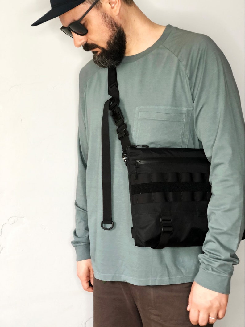 Shoulder Bag, Messenger Bag, Techwear, X Pac, Sling Bag, EDC Bag, Commuter bag, lightweight bag, Cycling Bag, Laptop Bag, MacBook bag, D4bgs