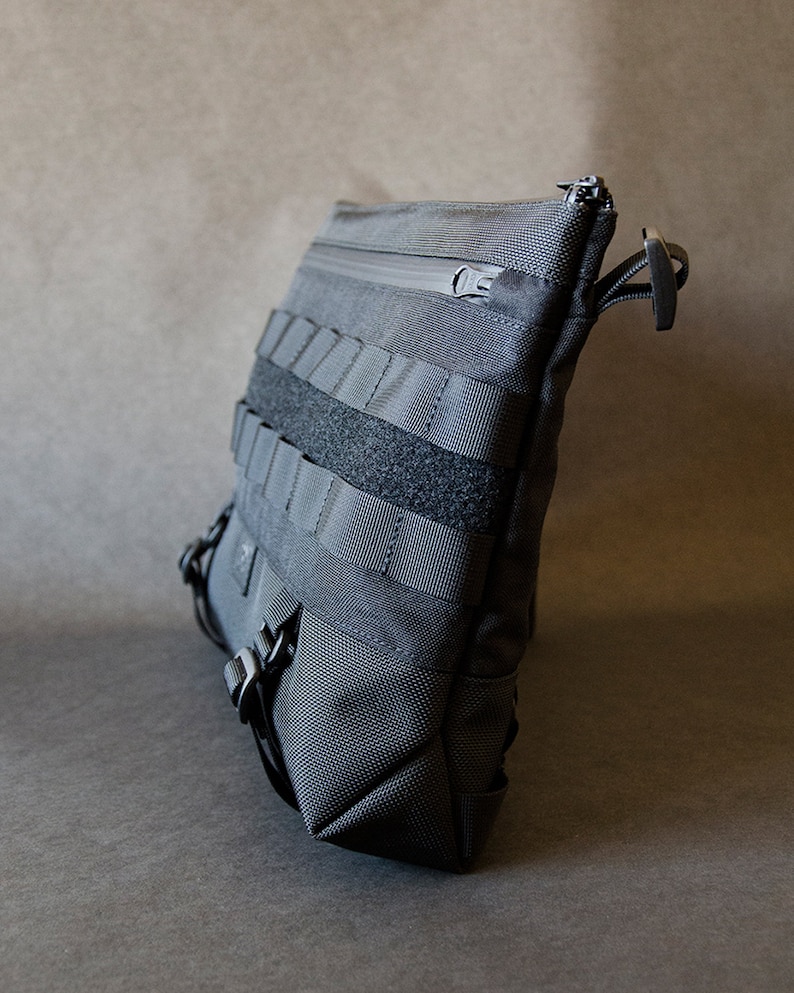 Bike Bag Crossbody Bag Commuter bag Cycling Bag EDC Messenger Bag Shoulder Bag Unisex D4 STLTH Messenger Techwear Laptop Bag