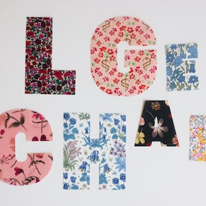 Letras de tela llamativas, letras con estampado liberty, letras de tela recortadas, letras para planchar, parches de letras, números para planchar, apliques de tela liberty