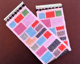 Cuff bracelet in Mondrian style woven beads