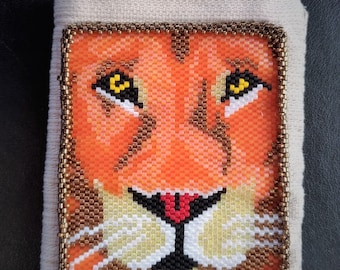 Porte carte en perles tissées motif Lion