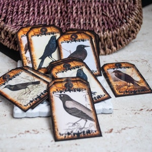 20 étiquettes en papier de corbeaux gothiques, étiquettes gothiques, étiquettes d’Halloween