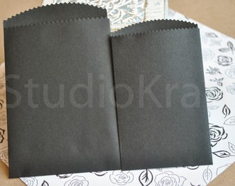 10 pequeñas bolsas de papel Kraft negras simples / bolsas de tarjetas de regalo / bolsas de confeti / bolsas de dulces / bolsas de papel hechas a mano / mini bolsas de papel / paquetes de papel