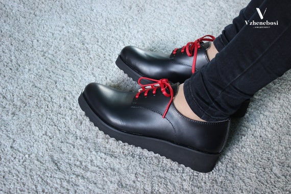 womens black derby shoes