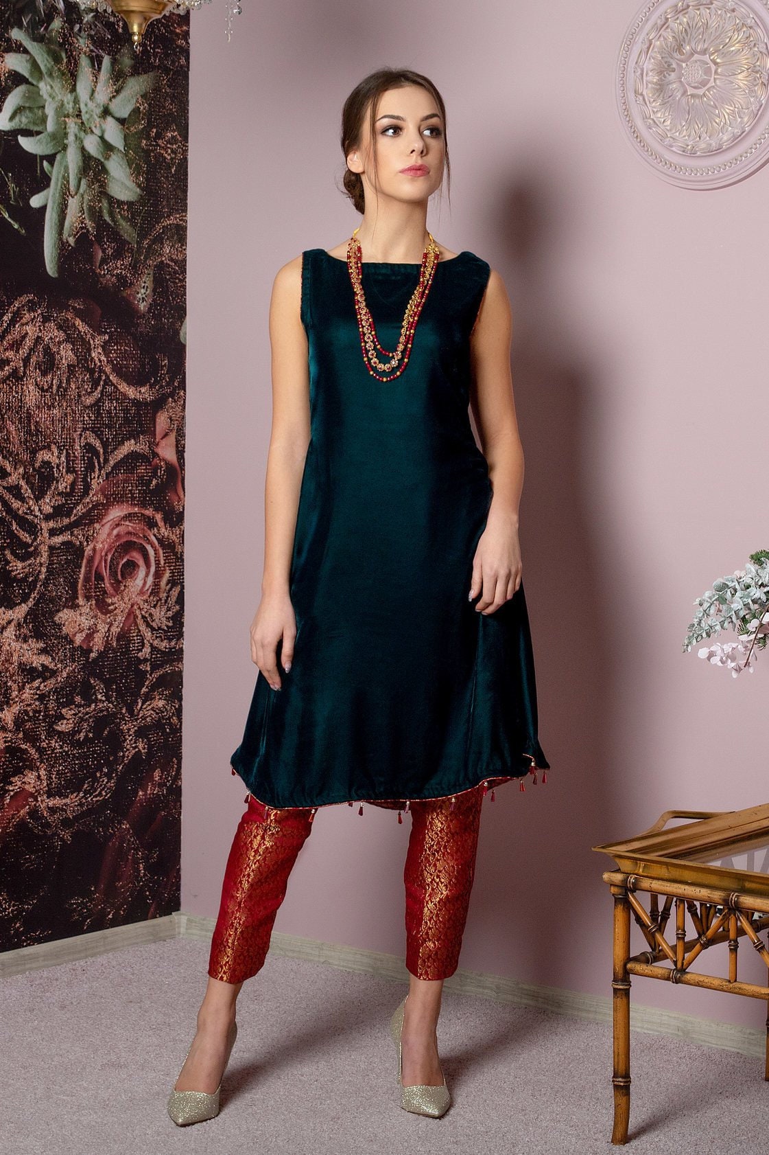 Leo Bottle Green Sleeveless Frock 