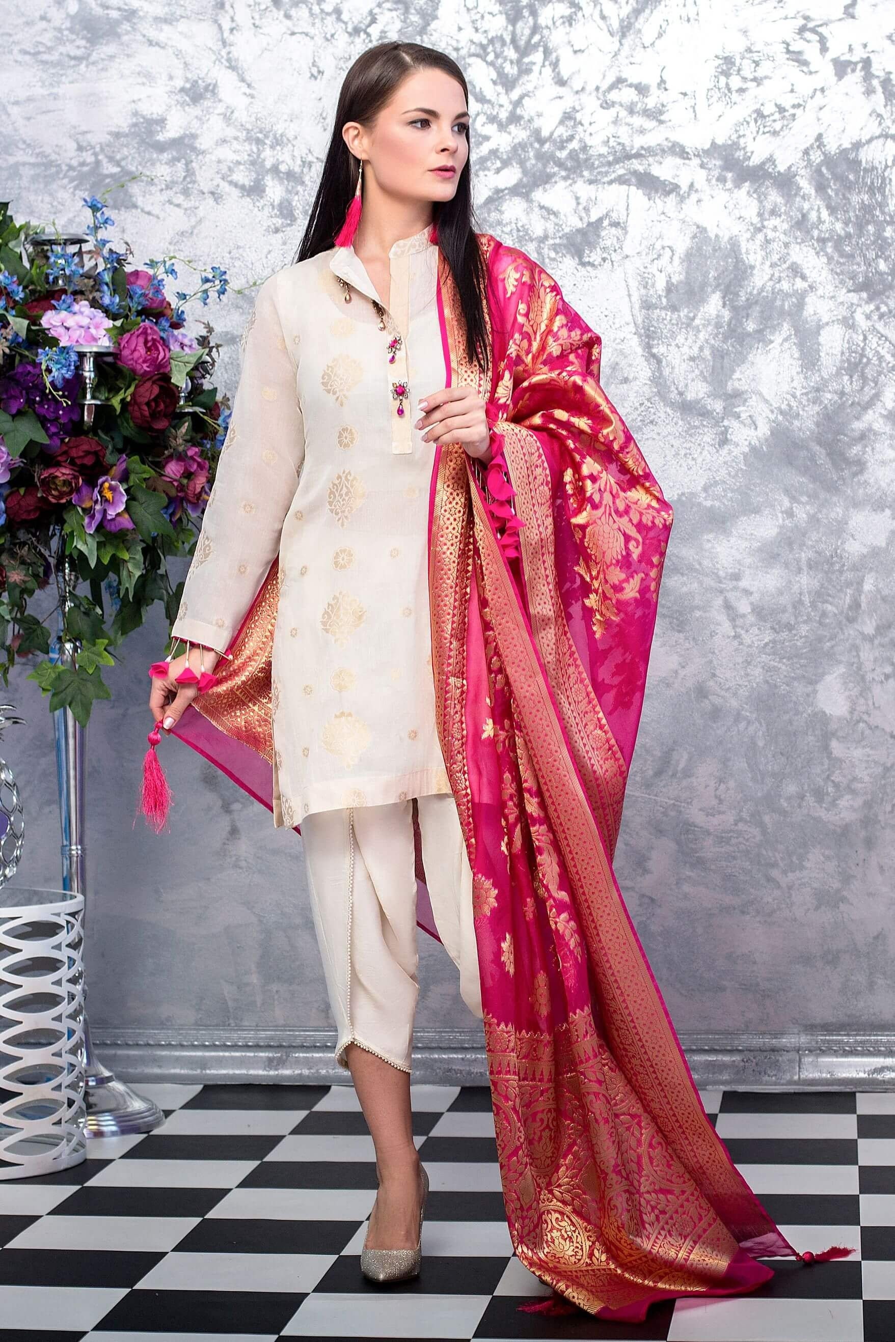 Taj Pakistani Dress Clothes Fashion Woman Designer Party - Etsy Ireland Taj Pakistani Dress Clothes Fashion Woman Designer Party - Etsy Ireland