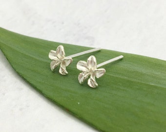 Sterling silver flower studs | Dainty studs | Sterling silver earrings | Tiny earrings | Gift for her | Christmas gift | Flower studs