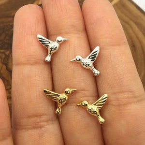 Beautiful Sterling silver hummingbird earring studs, Dainty jewellery, sterling silver earrings, Gift, Bird earnings, Simple earrings, Birds