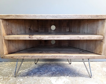 Reclaimed Wood Corner TV Stand: Retro Media Unit with Hairpin Legs