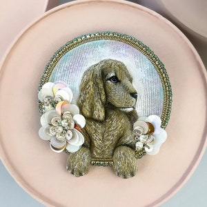 Bead Embroidery Pin Brooch Dog Spaniel, Veterinarian Gift, Gift For Mom, Pet Sympathy Gift, Custom Pins Nature Jewelry, Vintage Jewelry image 1