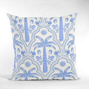Blue White Coastal Palm Leaf Pillow Throw Pillow Blue White Tropical Pastel Couch Bed Shams Spring Summer Decor Sofa Various Sizes