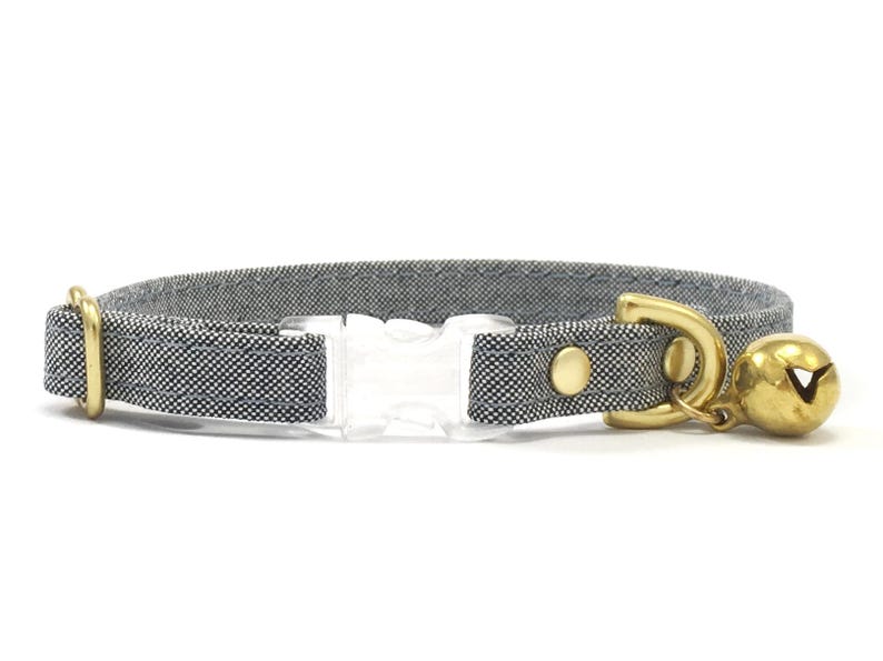Collier et cloche pour chats échappés | Cuir de liège végétalien ou coton biologique | Quincaillerie en laiton de luxe | Vert menthe, bleu ou rose image 11