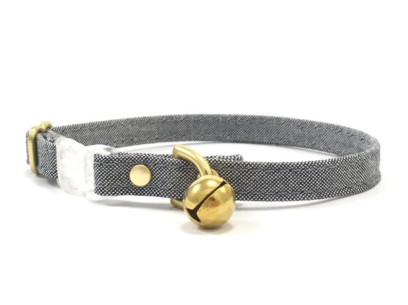 Collier et cloche pour chats échappés | Cuir de liège végétalien ou coton biologique | Quincaillerie en laiton de luxe | Vert menthe, bleu ou rose image 10